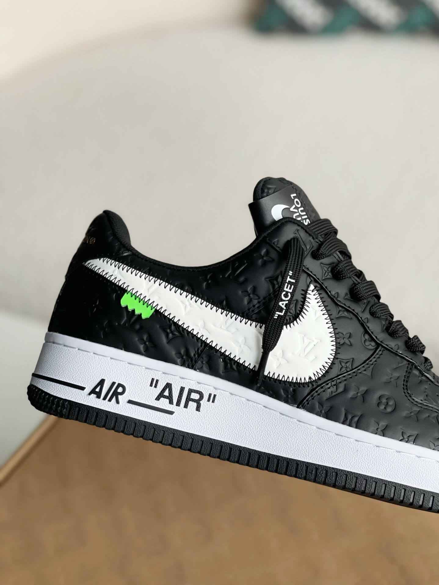Air Force 1 Low – Black & White Monogram Leather