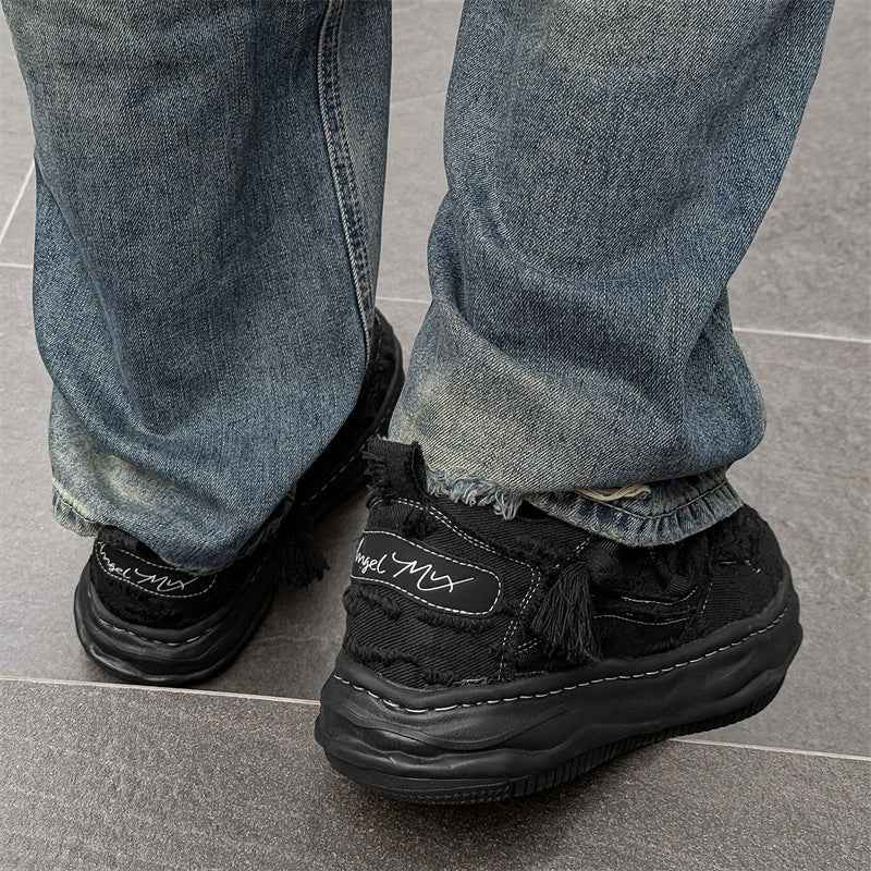 Wraith Low - Triple Black