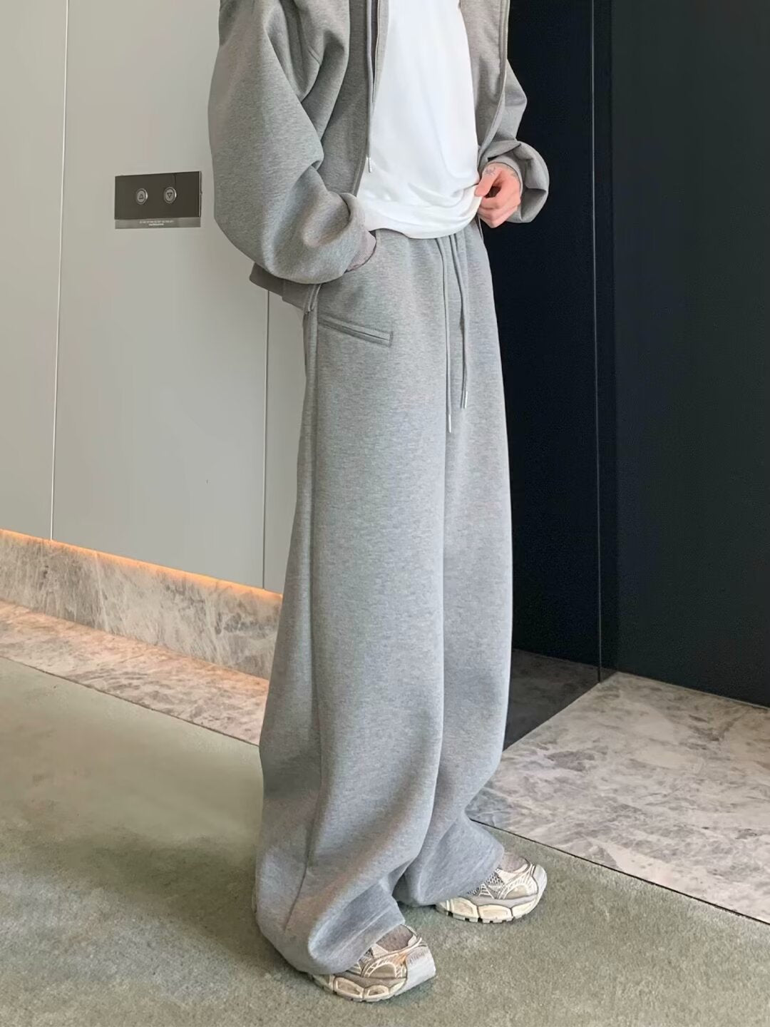 Basic Baggy Joggers