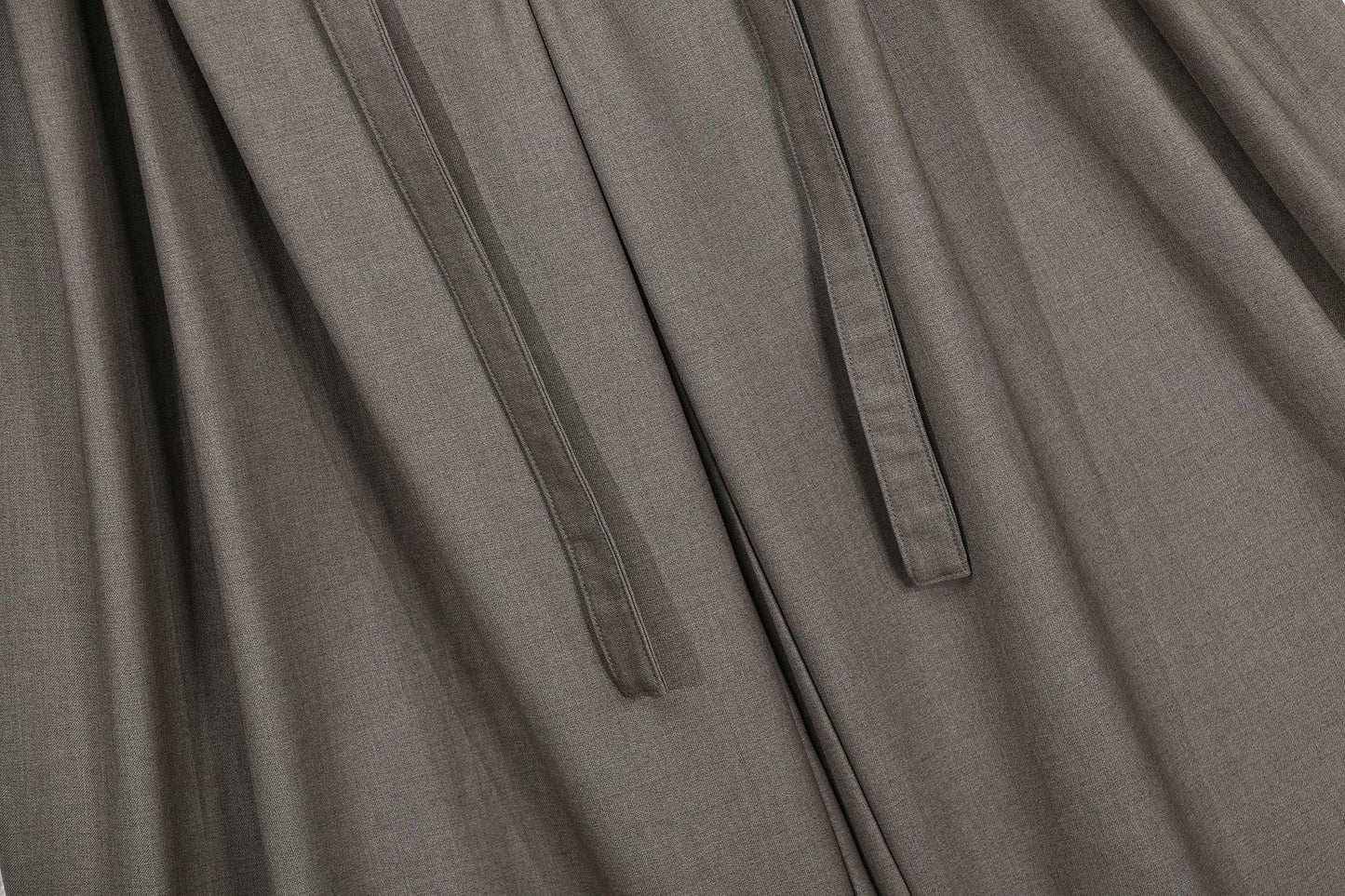Retro Chic Pleated Relaxed Fit Trousers