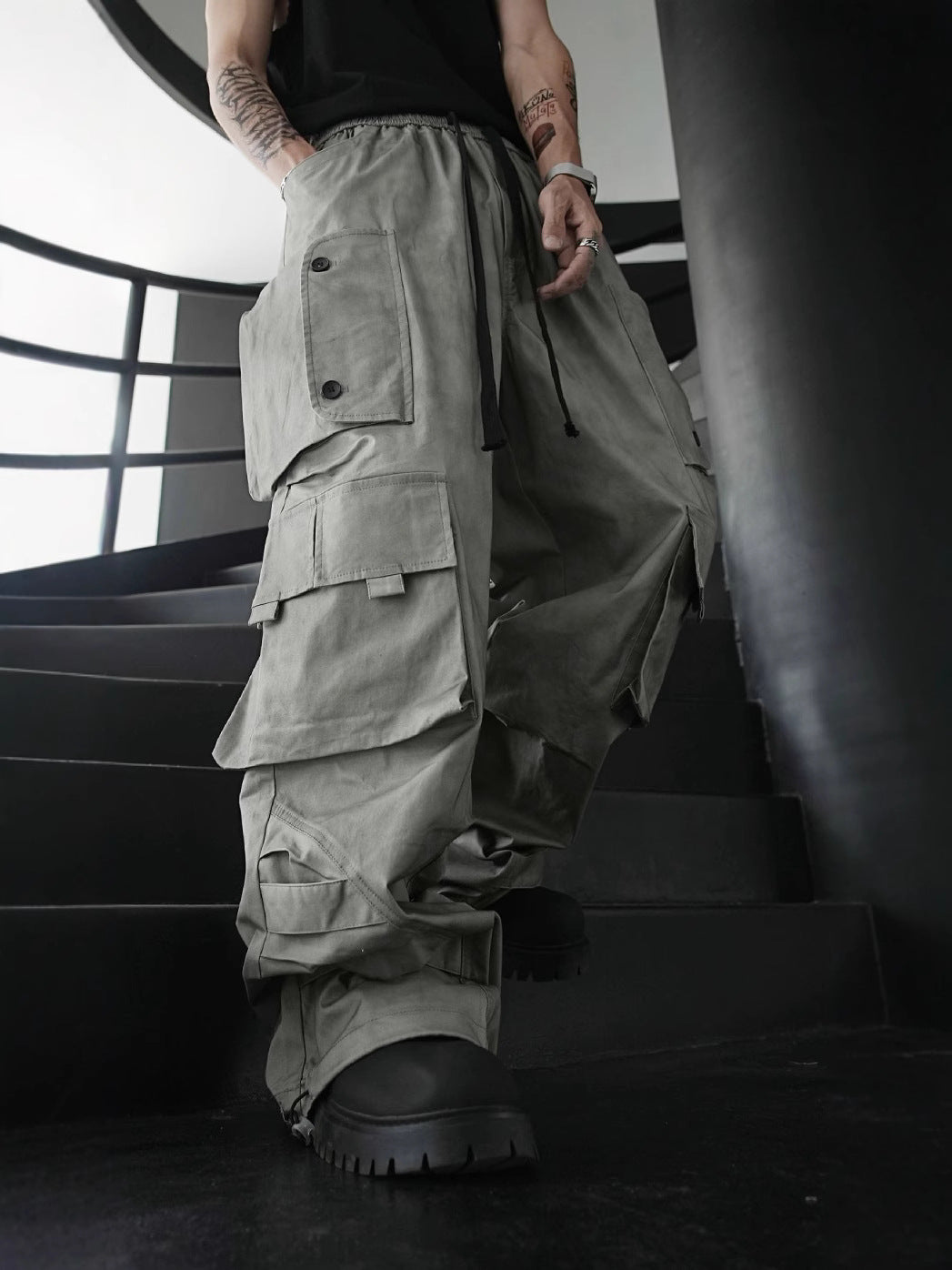 Baggy Lightweight Khaki Cargo Pants