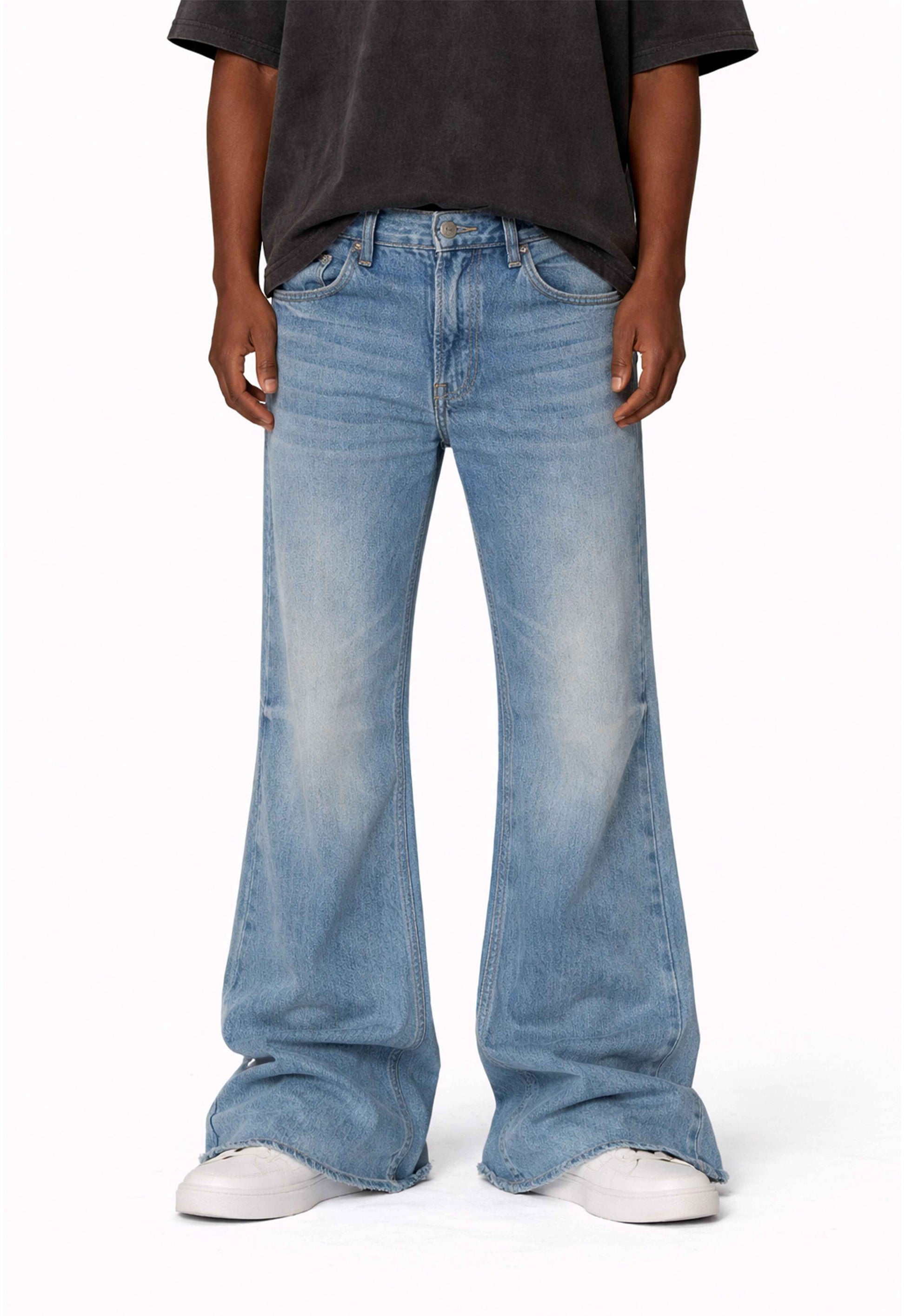 RETRO FLARE DENIM