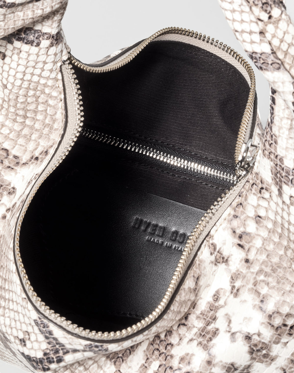 The Piccola Ring Bag