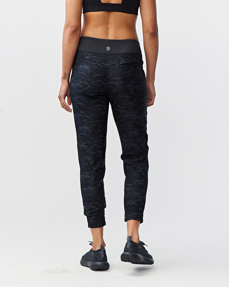 Excel Jogger 7/8 Length 28" Pant - JUSTLUXURY