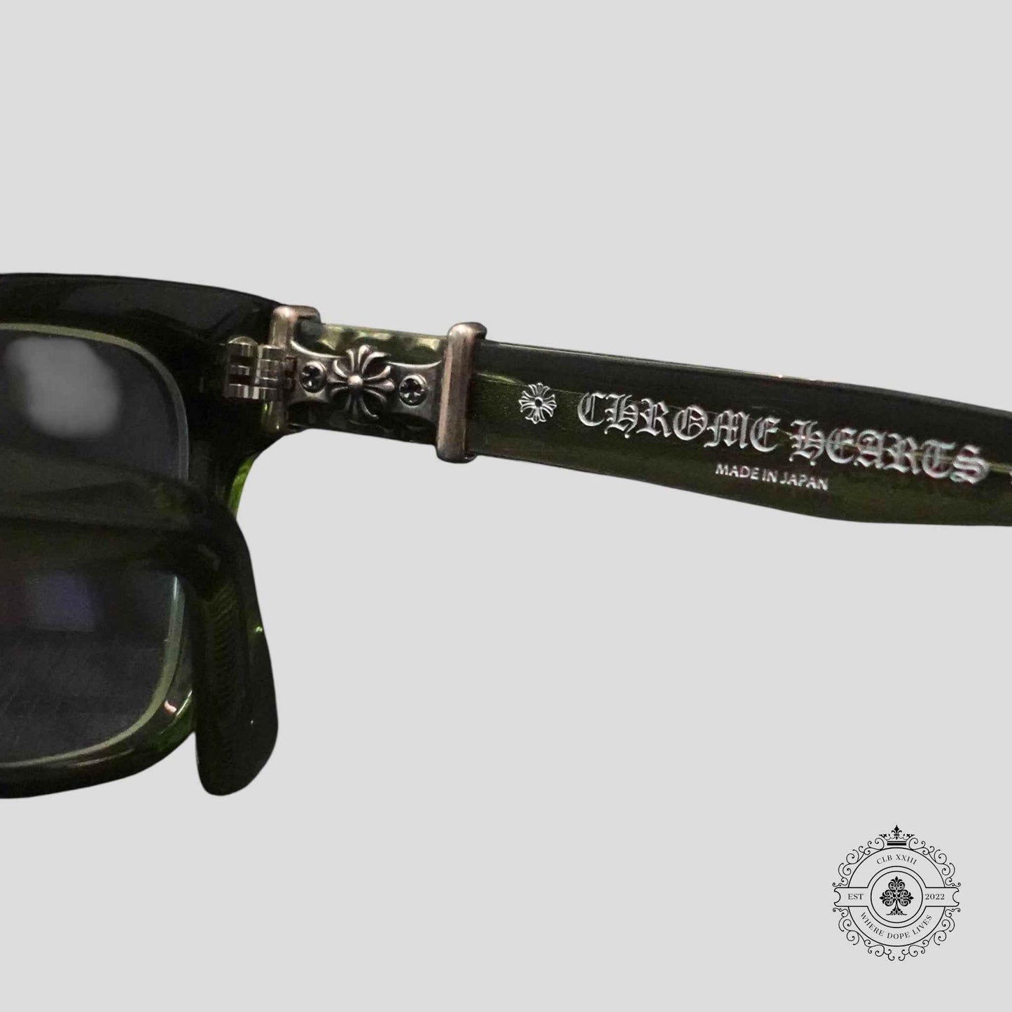 Chrome Hearts Diamond Embellished Vagillionaire II Glasses in Green/Silver