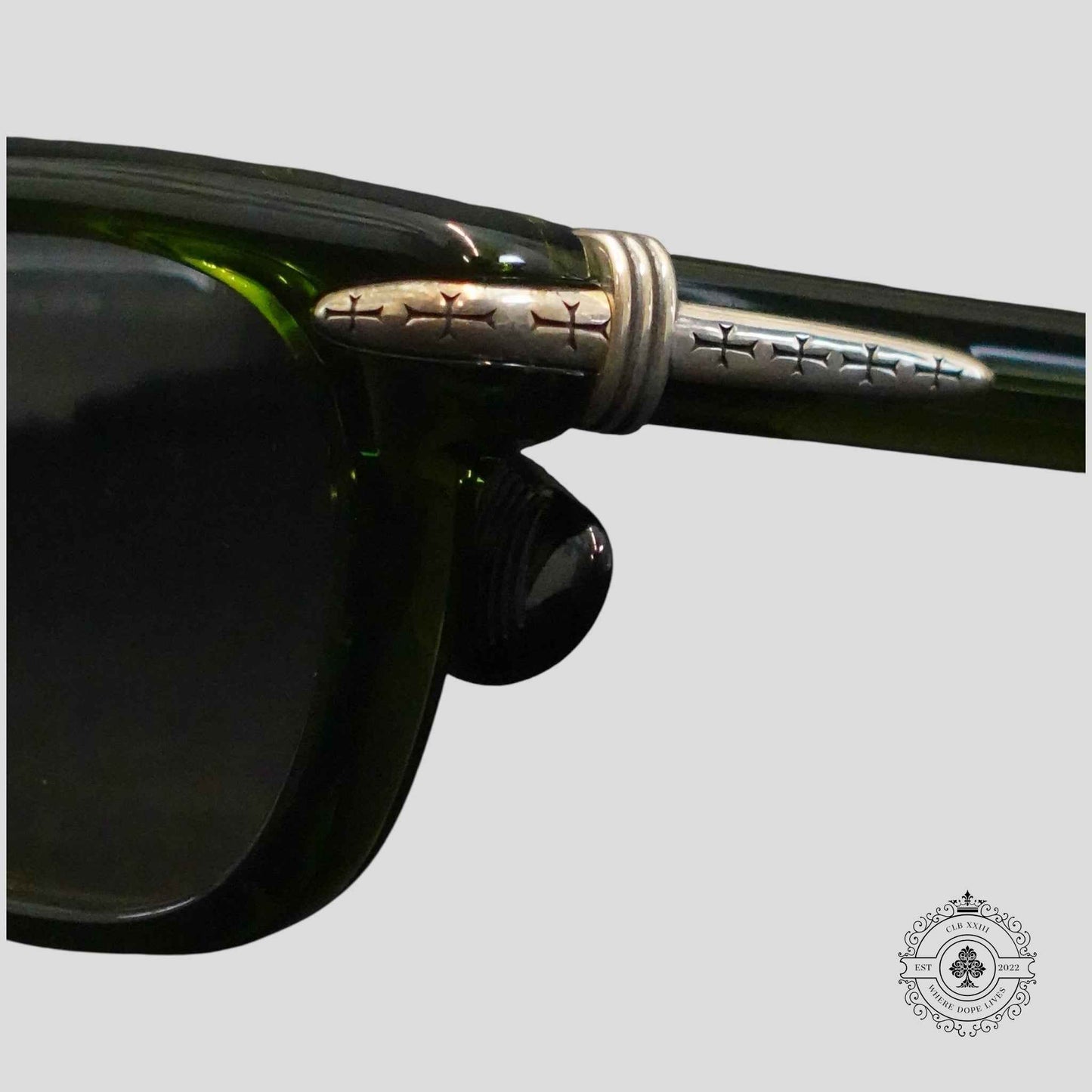 Chrome Hearts Drippin Glasses in Green/Silver