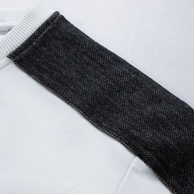 Street Classic V Crewneck Sweatshirt
