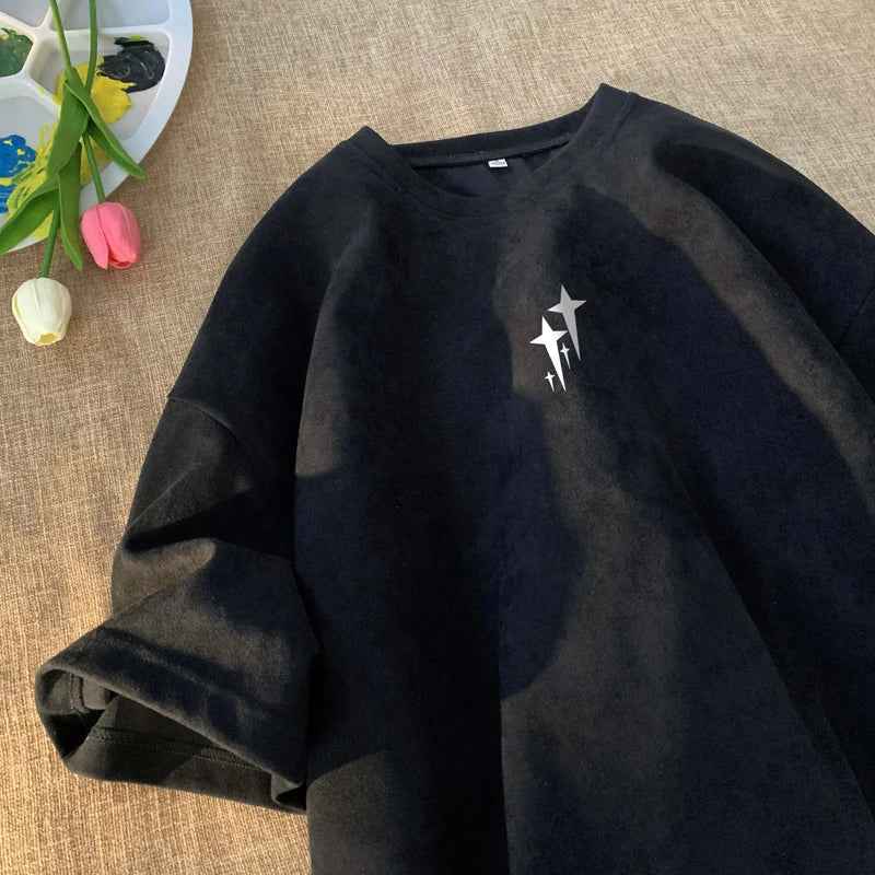 Knobby Star Graphic Crew Neck T-Shirt