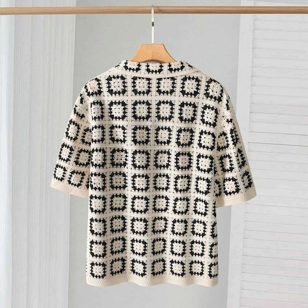 V-Neck Knitted Short Sleeve Shirt
