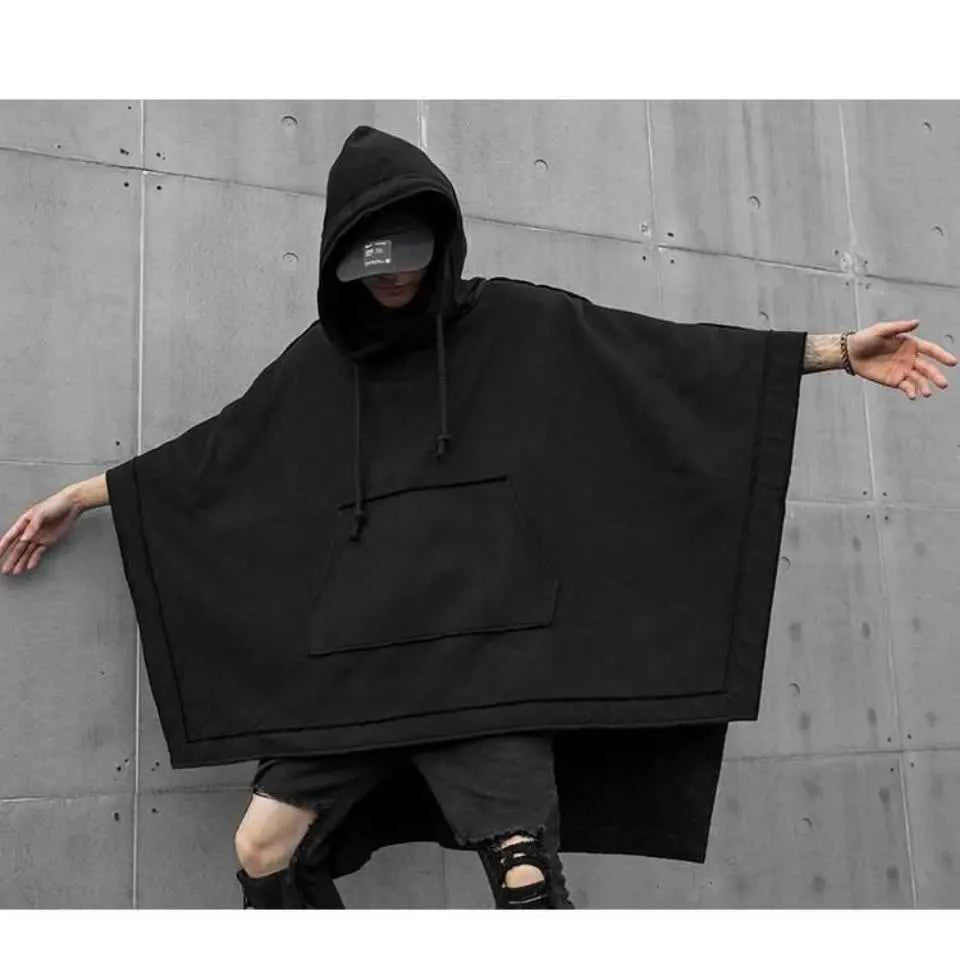 BLVCK Loose Hoodie