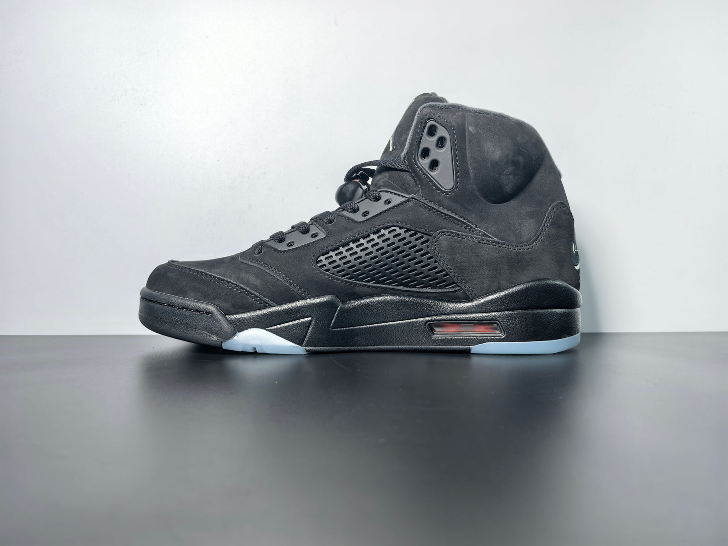 Air Jordan 5 Retro 'Halloween'