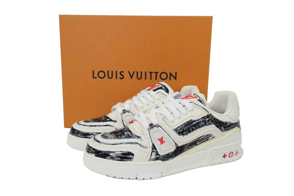 Monogram Arch Light Sneaker