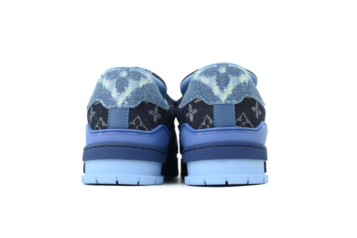 Monogram Louis ARCH Light Sneaker louis vuitton