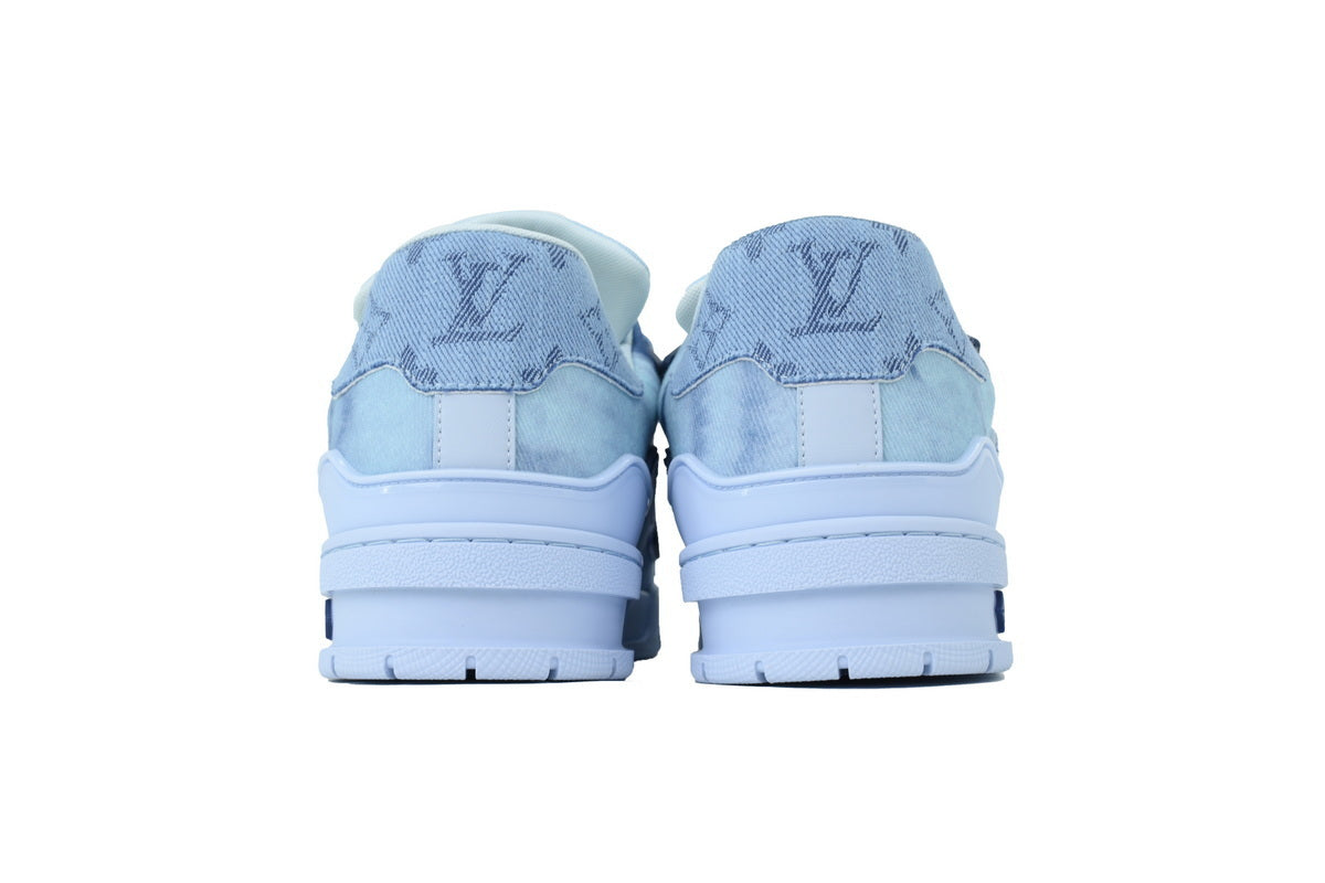 Monogram Louis ARCH Light Sneaker louis vuitton