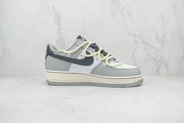 Custom Air Force 1 Low x KAWS KS6868-666