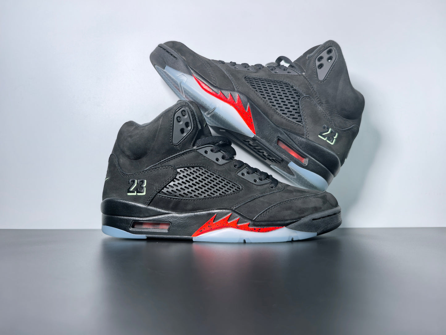 Air Jordan 5 Retro 'Halloween'