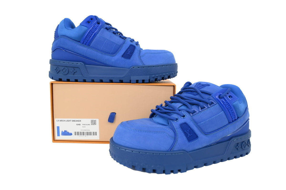 Monogram Arch Light Sneaker louis vuitton