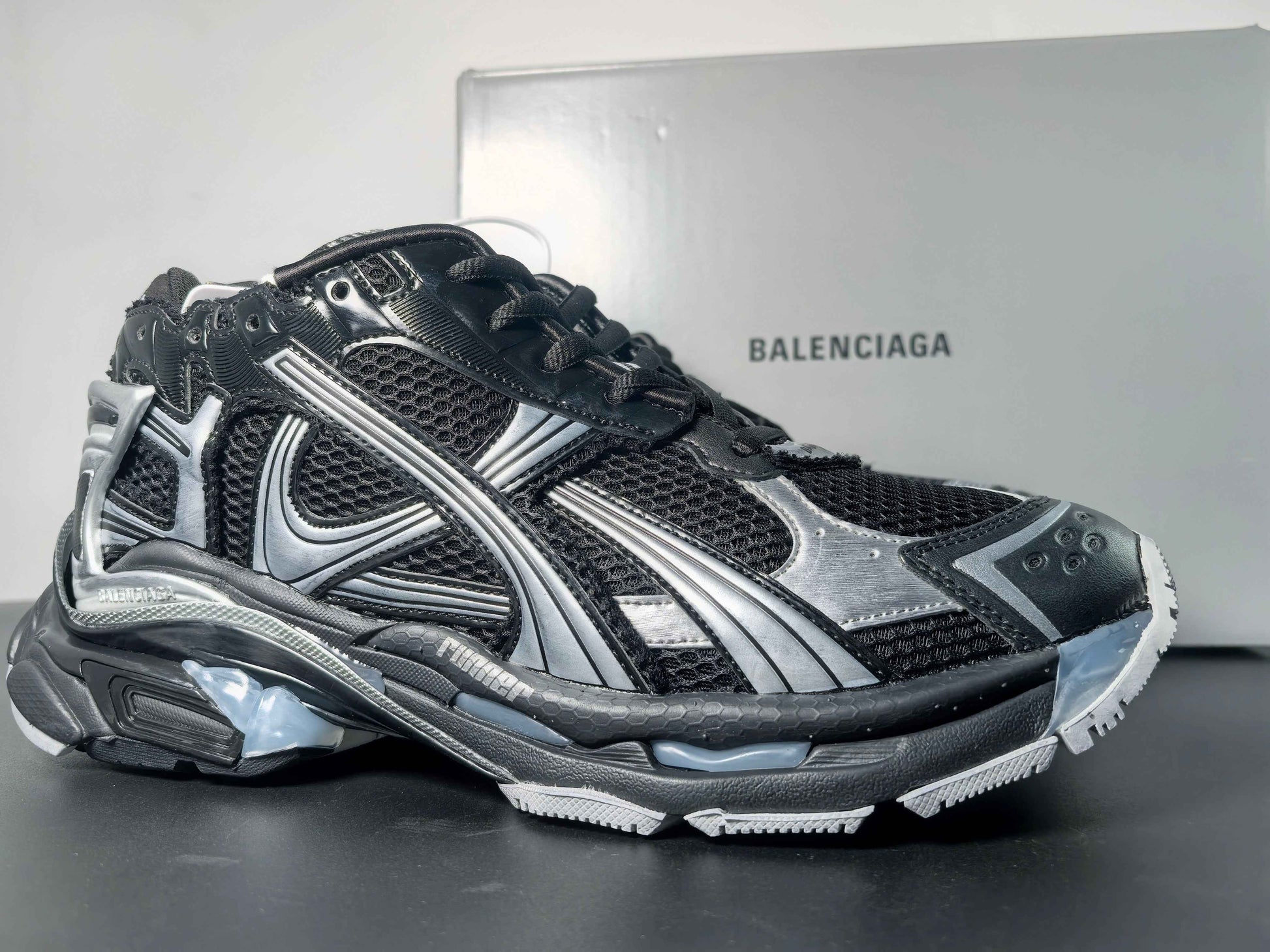 Balenciaga Runner W3RNY balenciaga