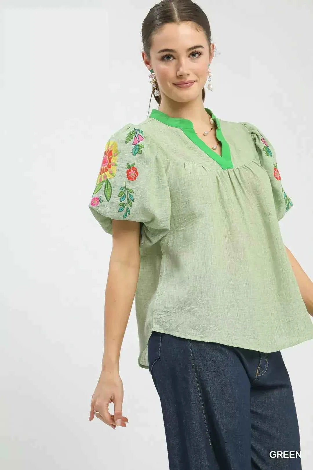 Umgee Embroidered Puff Sleeve Top