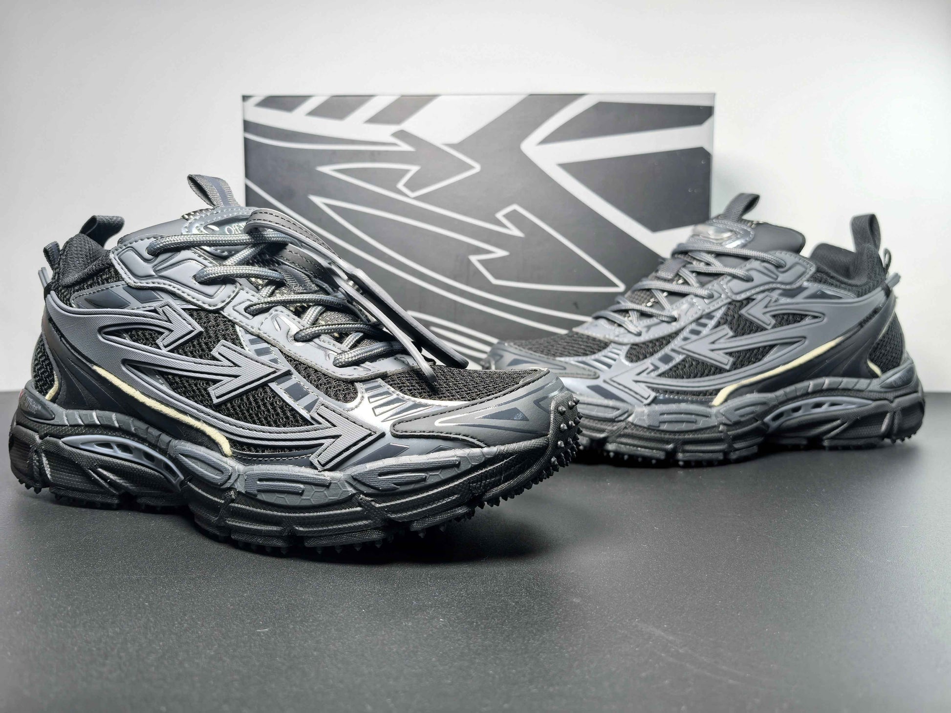 Off-White C/O Virgil Abloh Sneakers 011 Off white