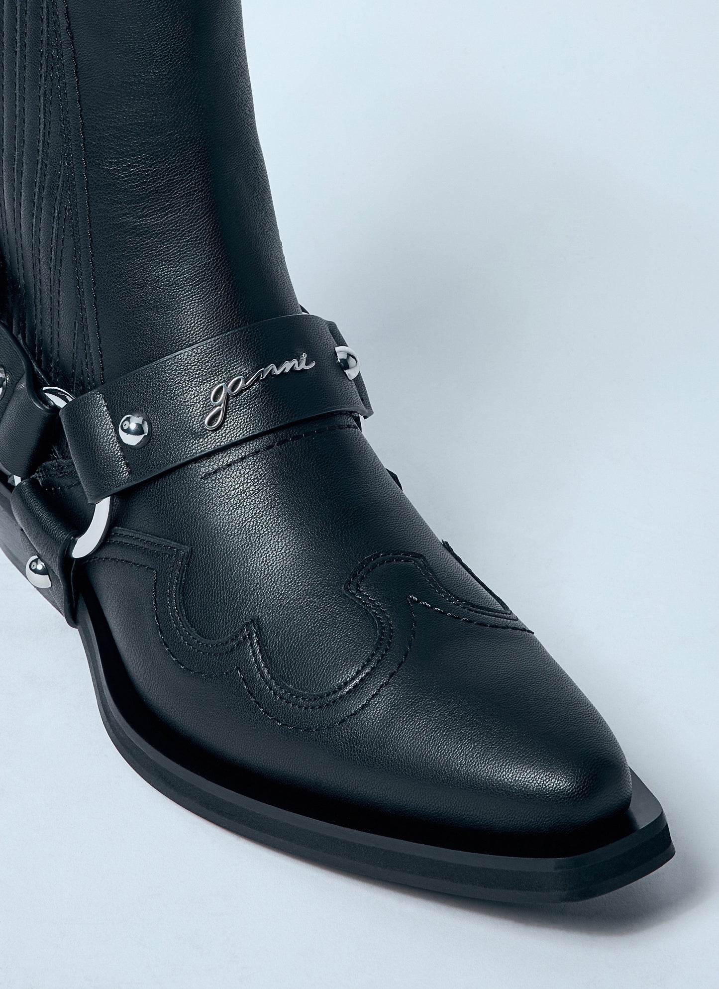 Ganni Women Low-Cut Western Chelsea Boots