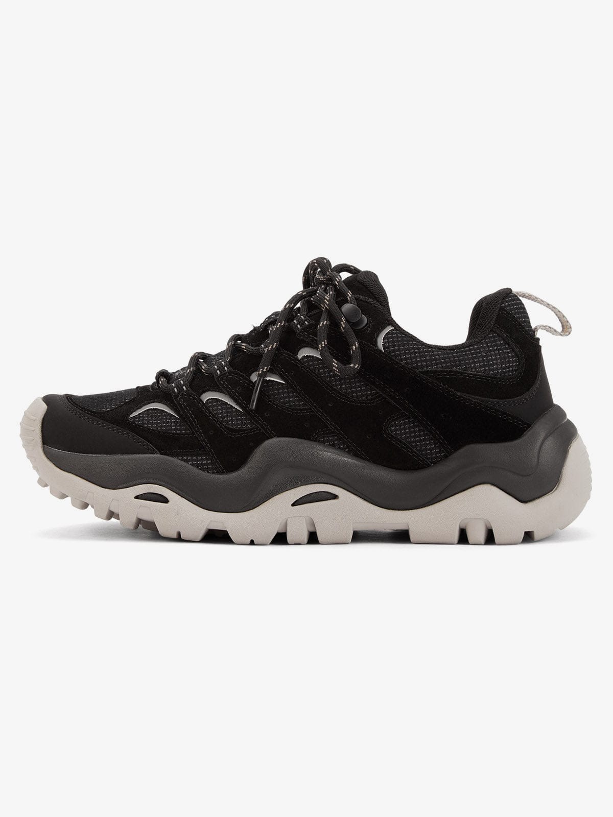 Sneakers High Street Hiking