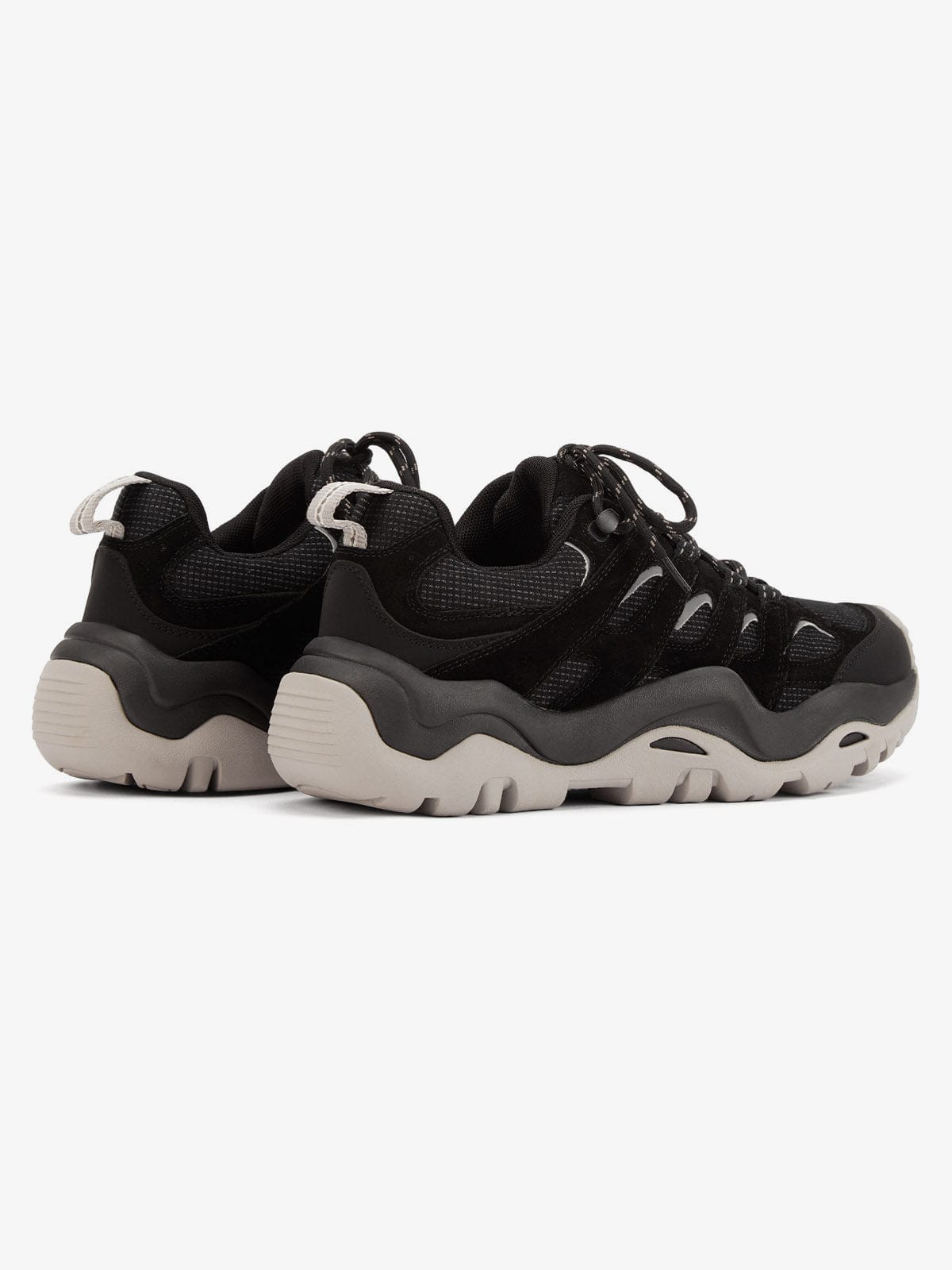 Sneakers High Street Hiking