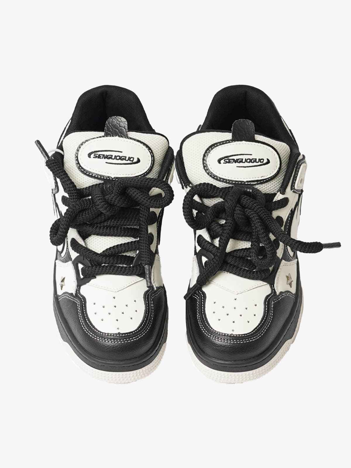 Sneakers Contrast Color Star