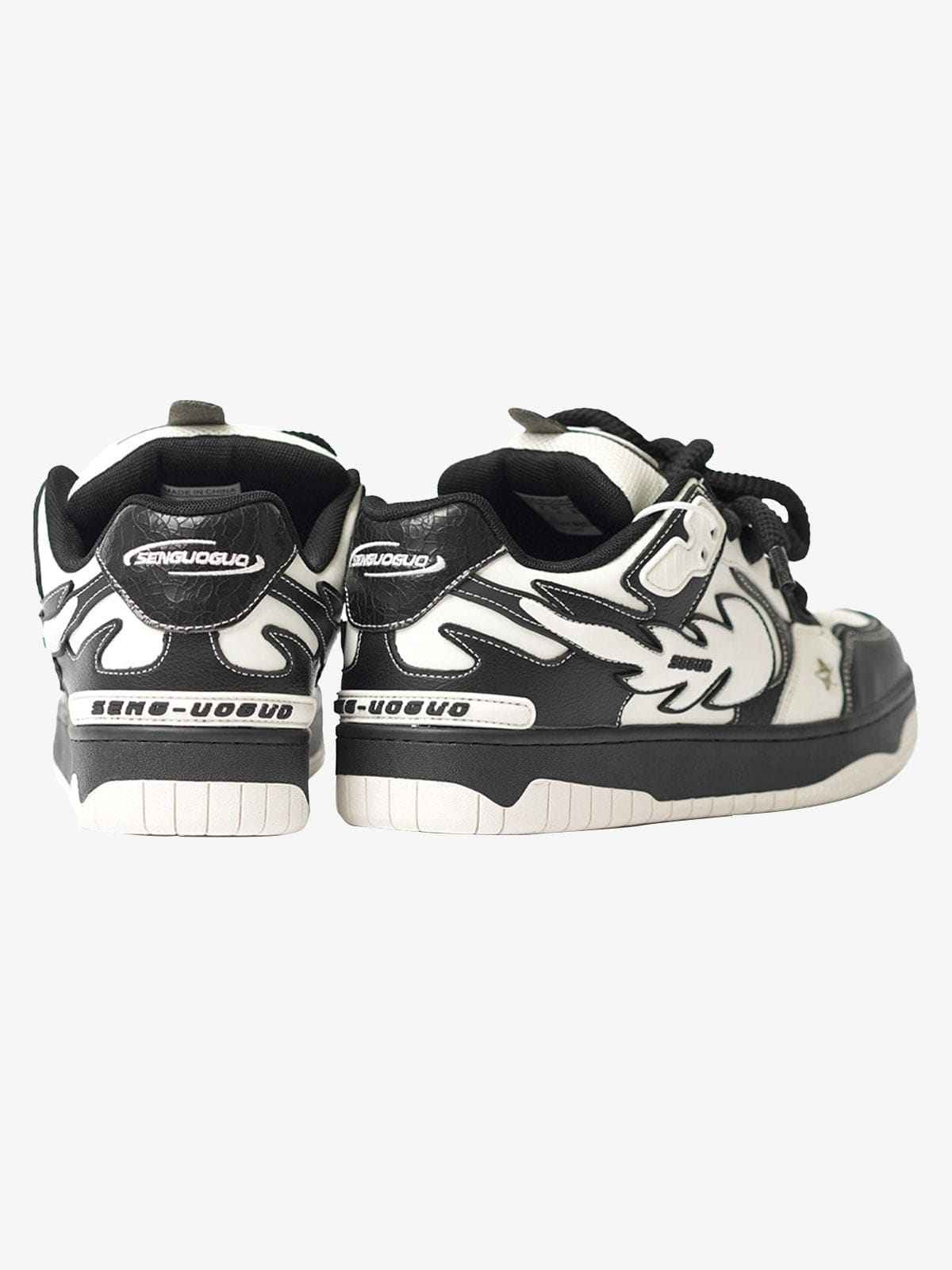 Sneakers Contrast Color Star