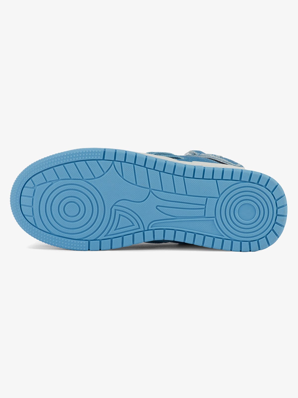 Sneakers Shredded