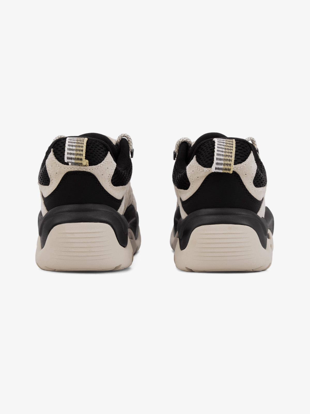 Sneakers High Street Hiking