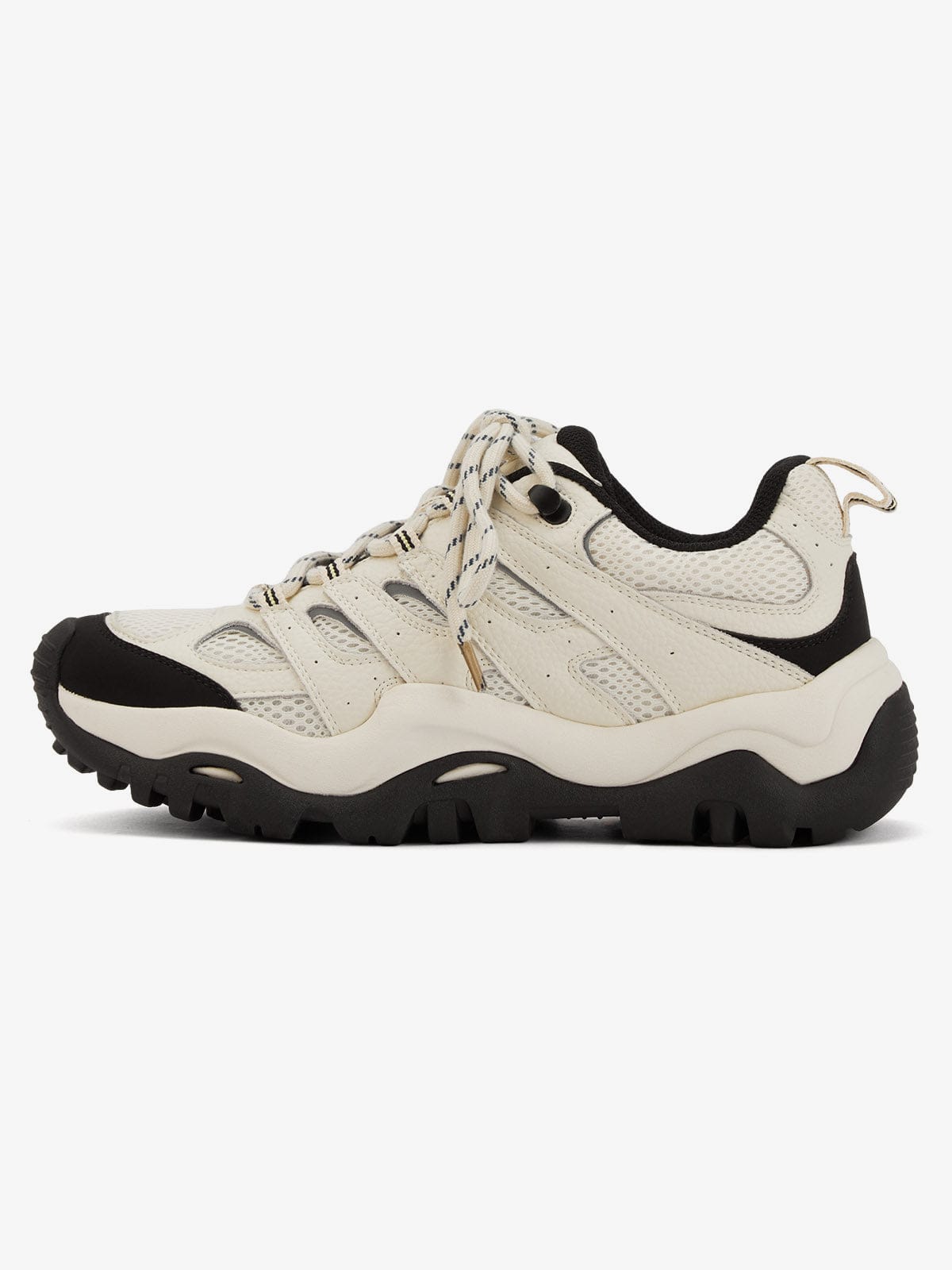 Sneakers High Street Hiking