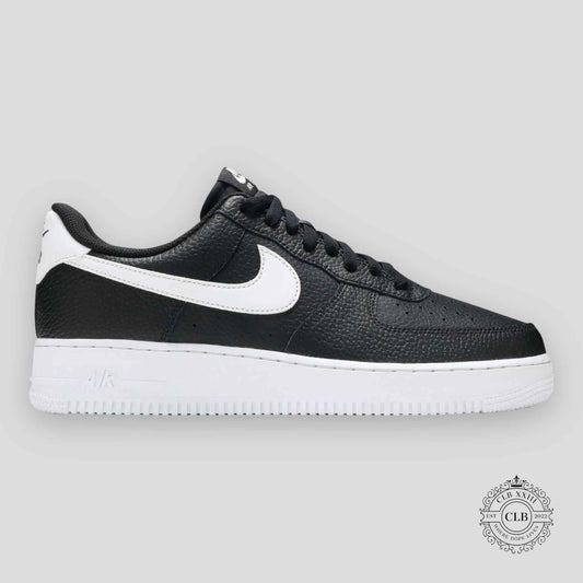 NIKE AIR FORCE 1 LOW "BLACK & WHITE"