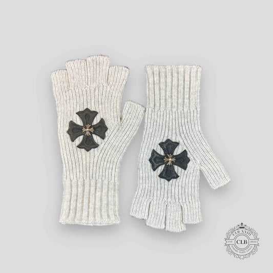 CHROME HEARTS STUDDED CASHMERE FINGERLESS GLOVES