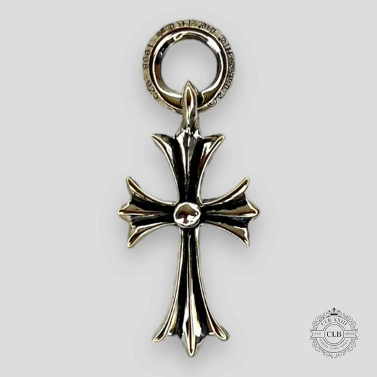 CHROME HEARTS TINY CH CROSS PENDANT