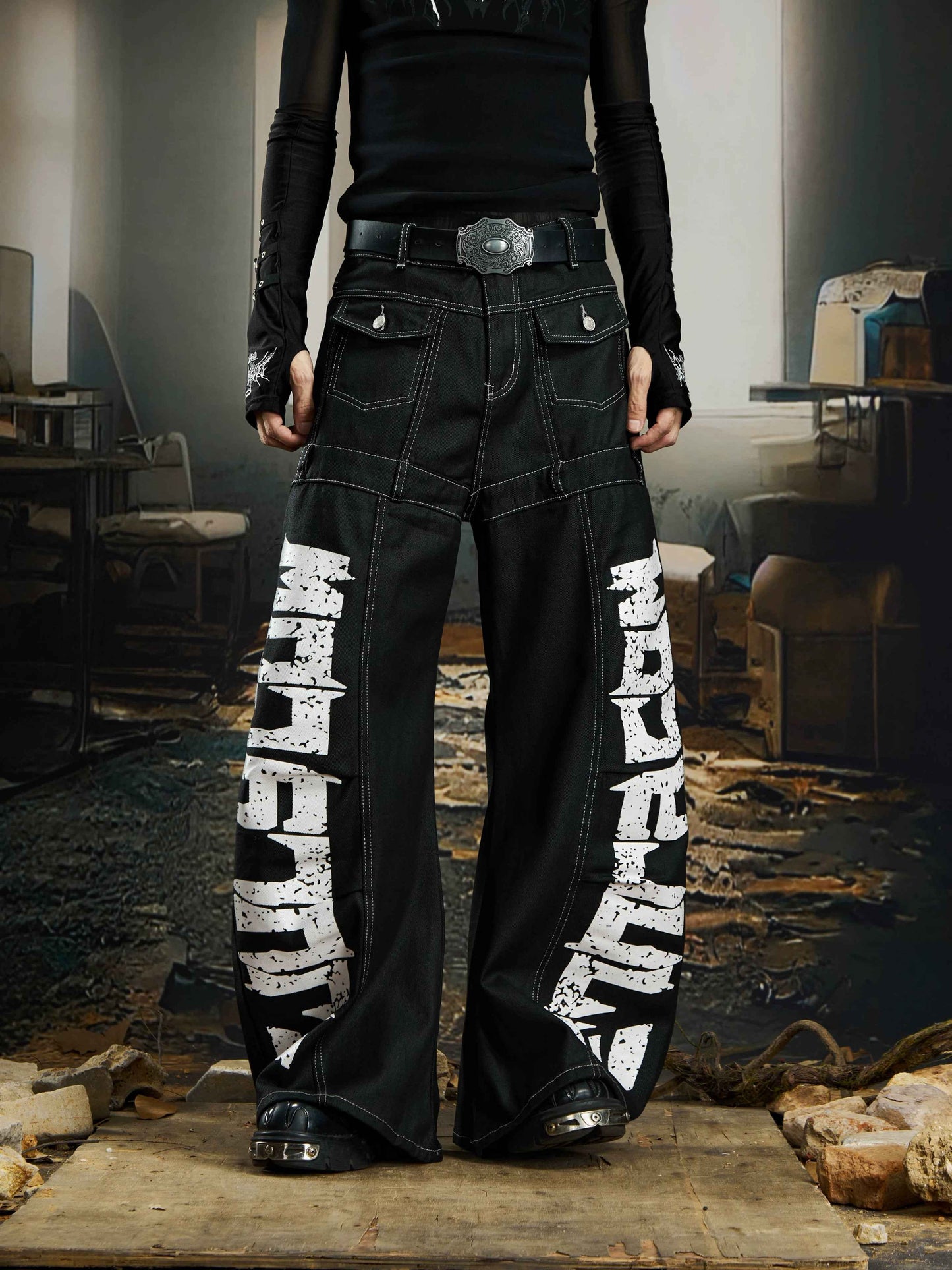 L82 Baggy Denim Jeans