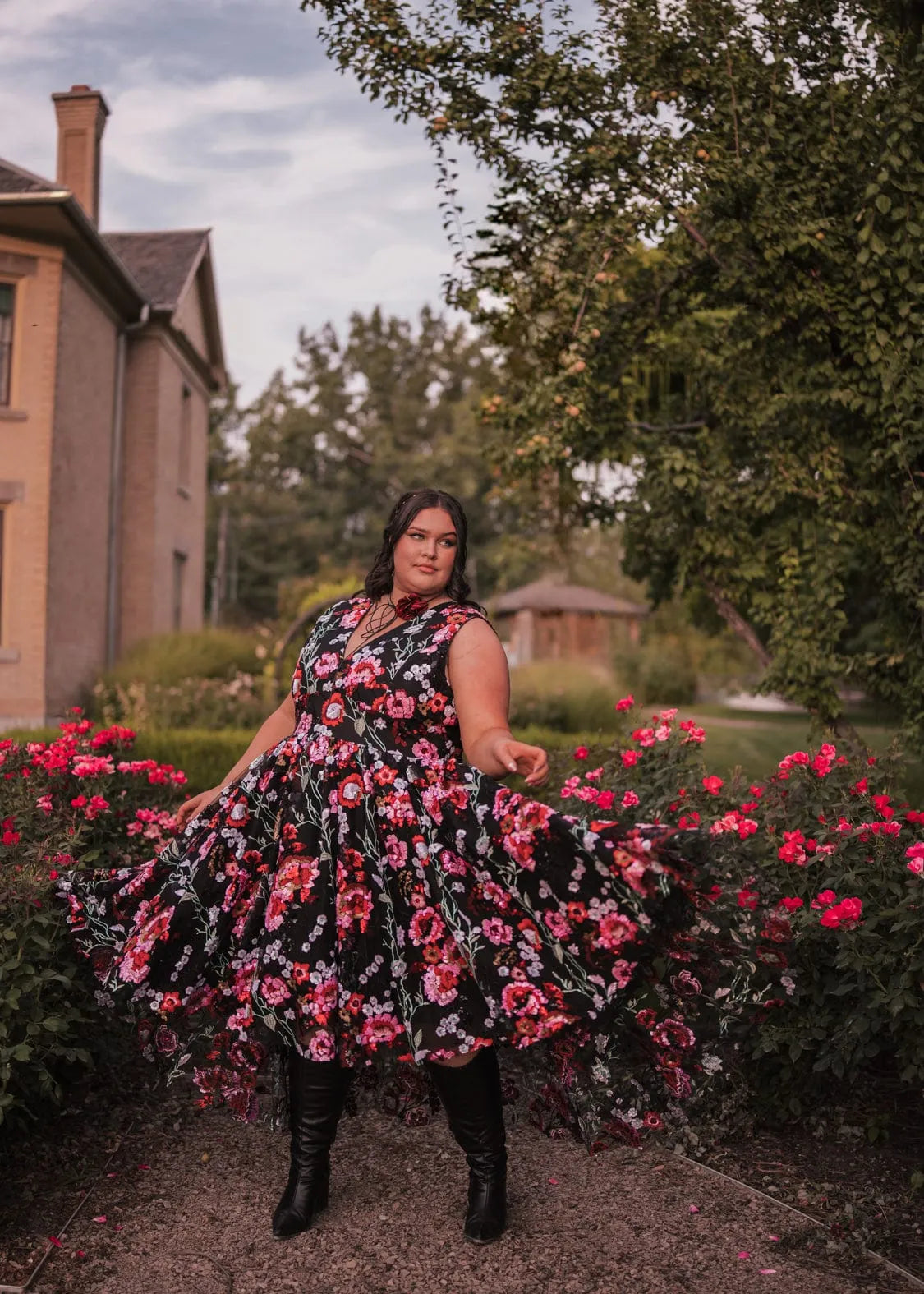 Ebony Rose Dress - JUSTLUXURY