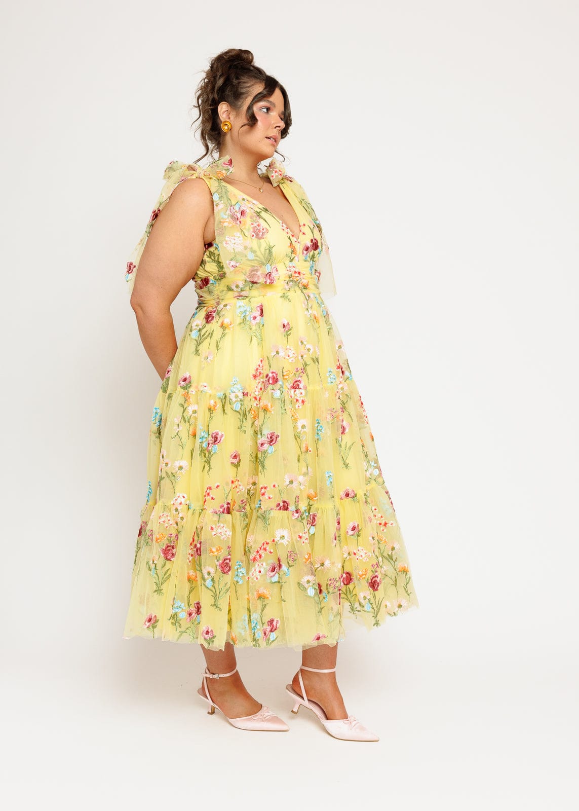 Margaret Floral Embroidered Midi Dress Yellow - JUSTLUXURY