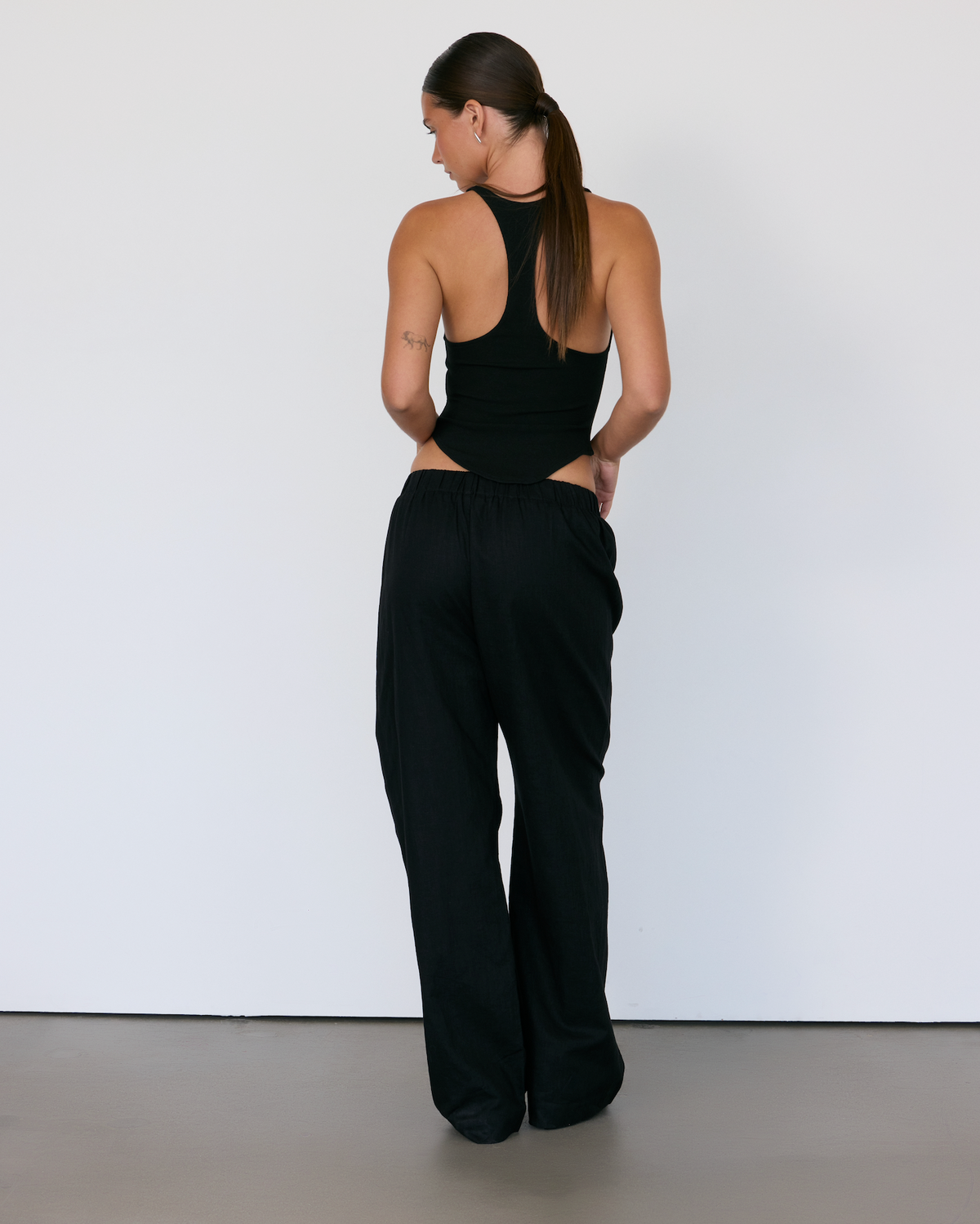 Linen Relaxed Pants - JUSTLUXURY