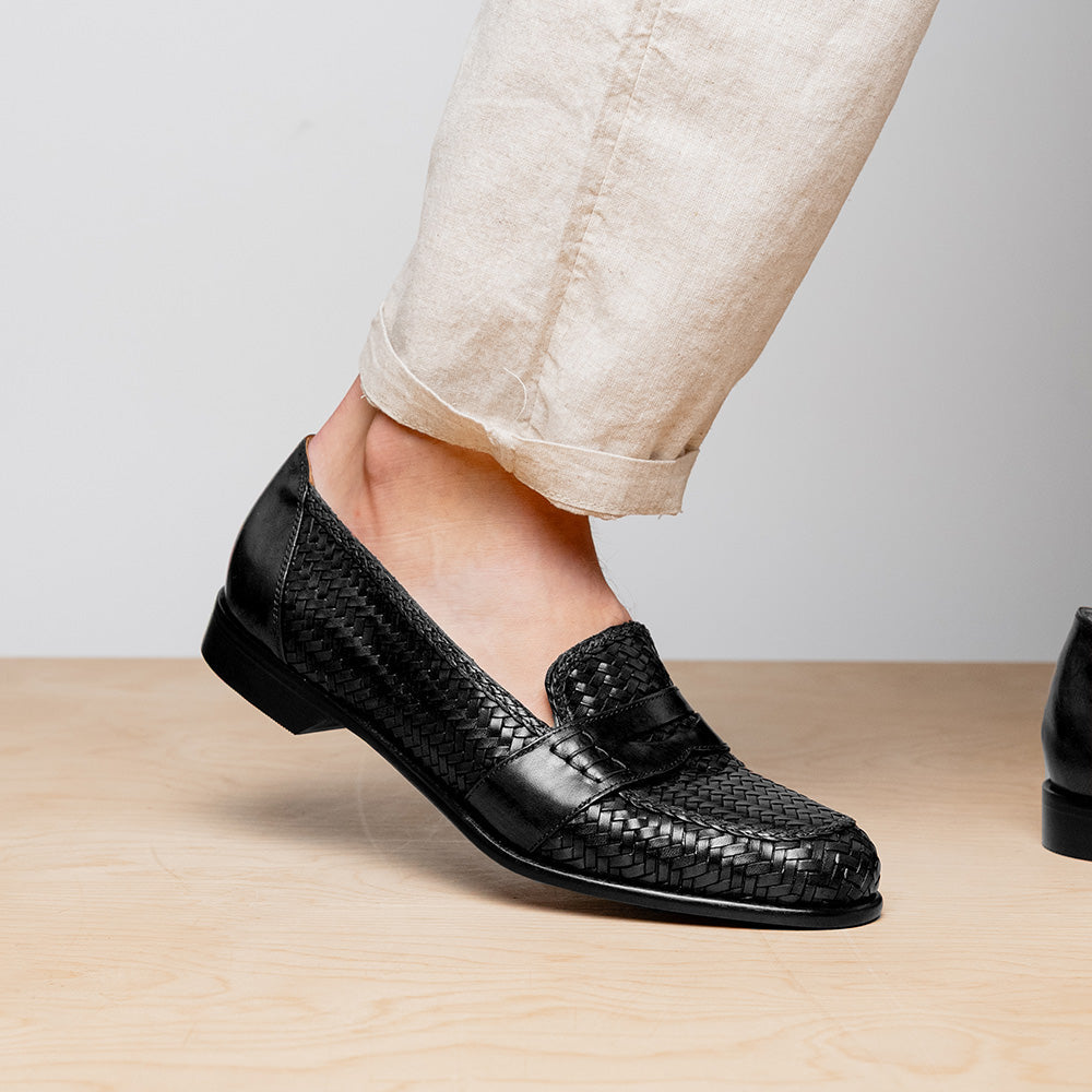 15-585-BLK NICOLA Italian Calfskin Basketweave, Black