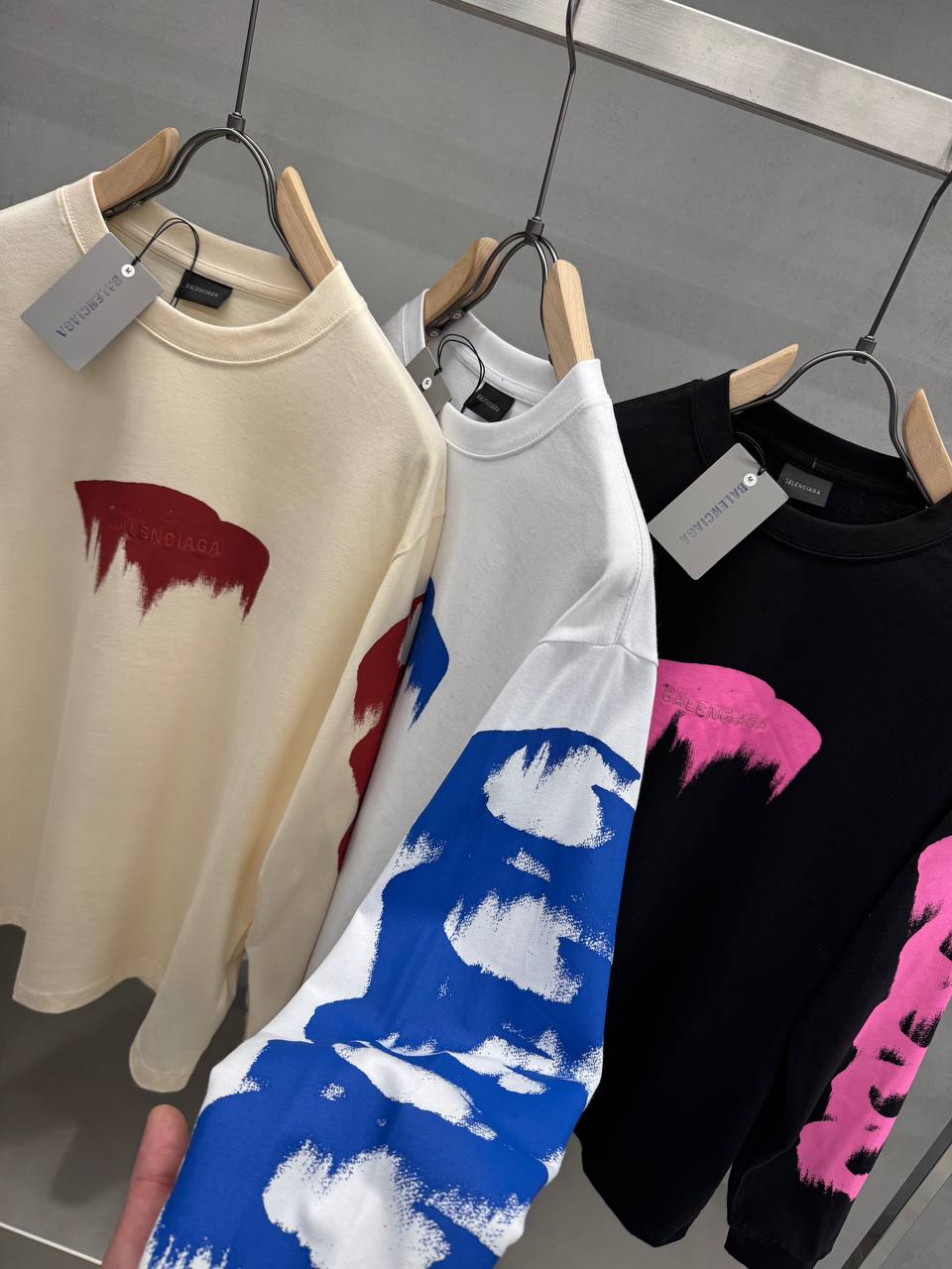 Balenciaga Sweatshirt 003