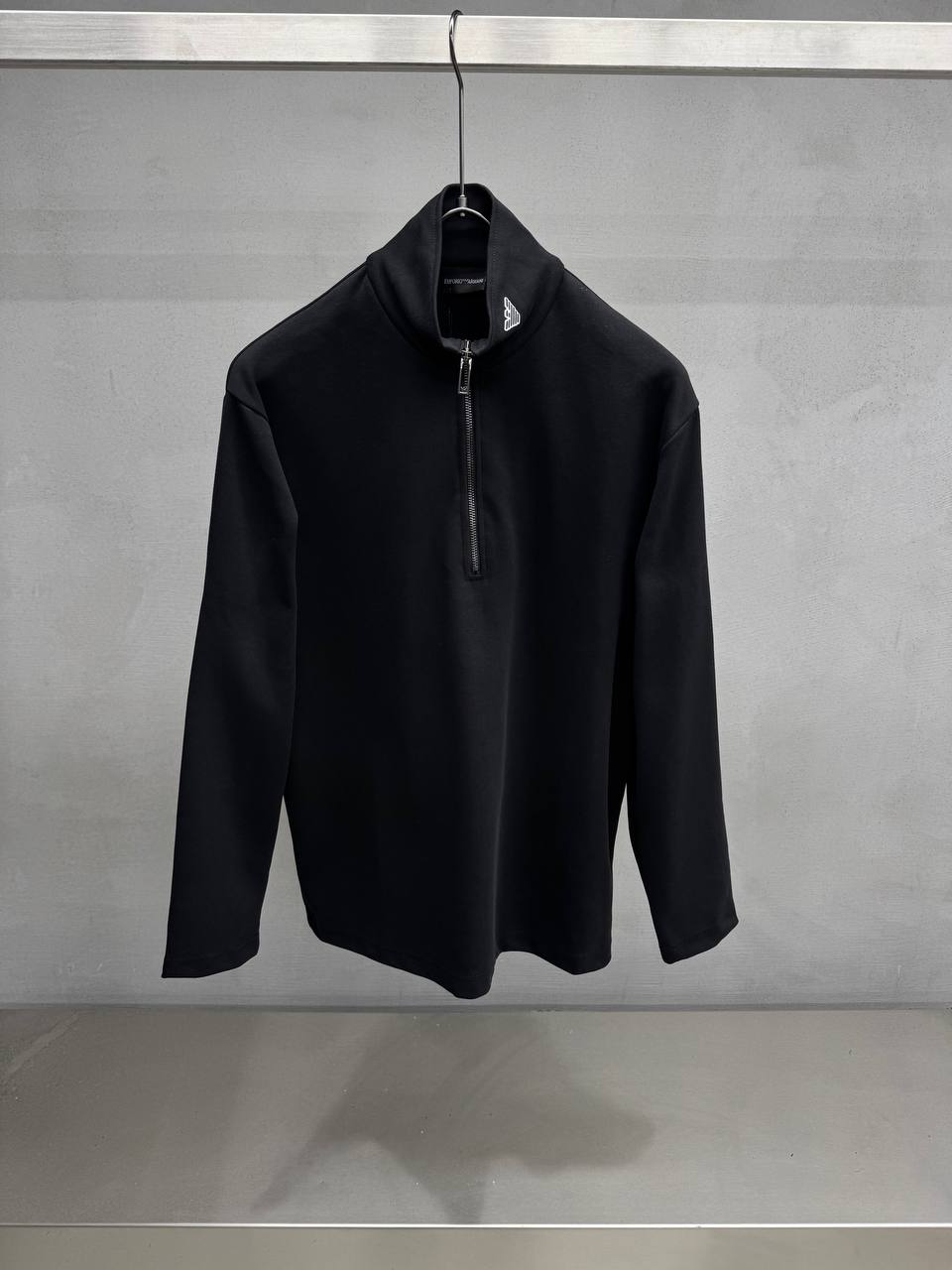 EA Sweatshirt