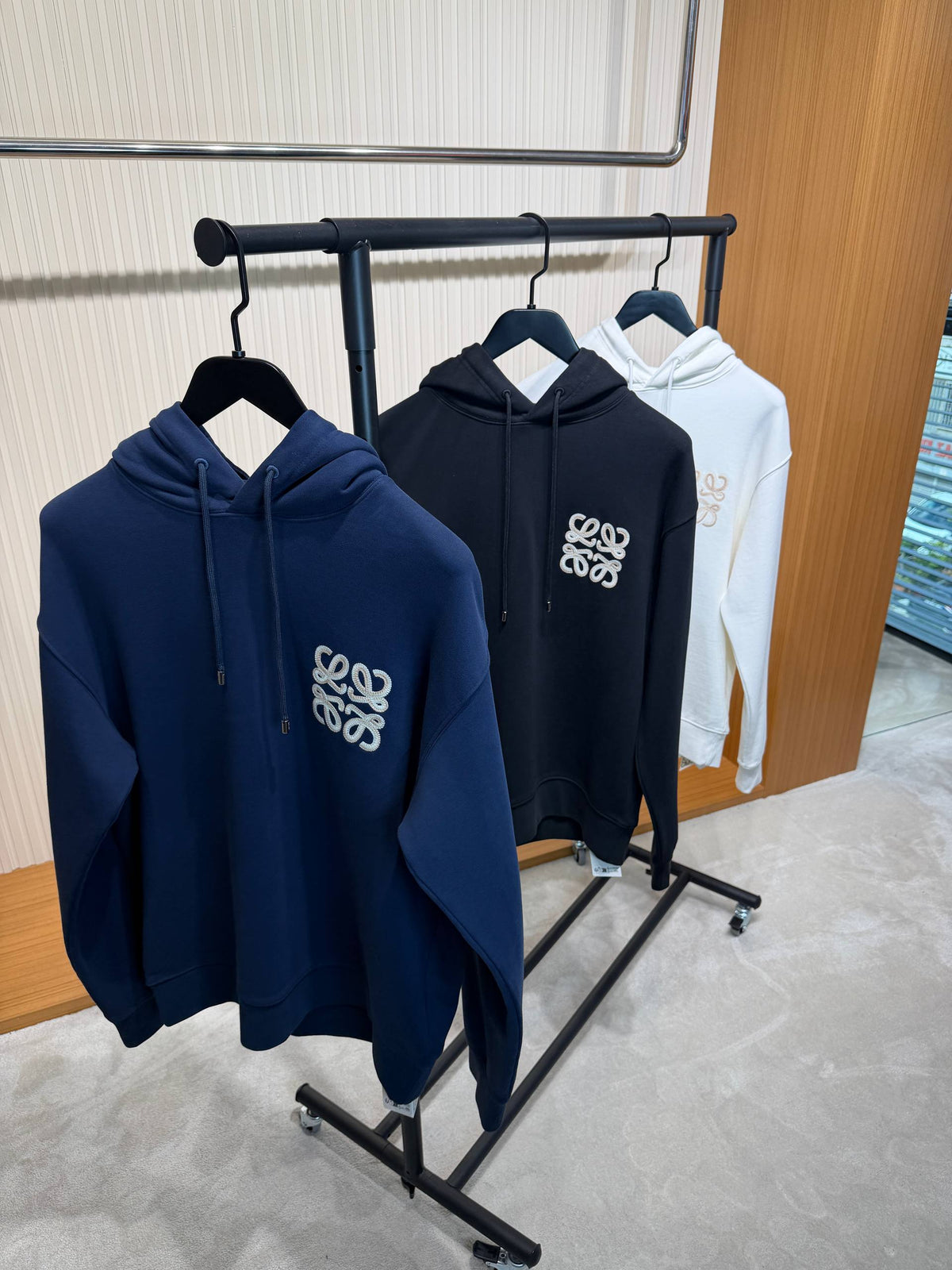 Loewe Hoodie 001