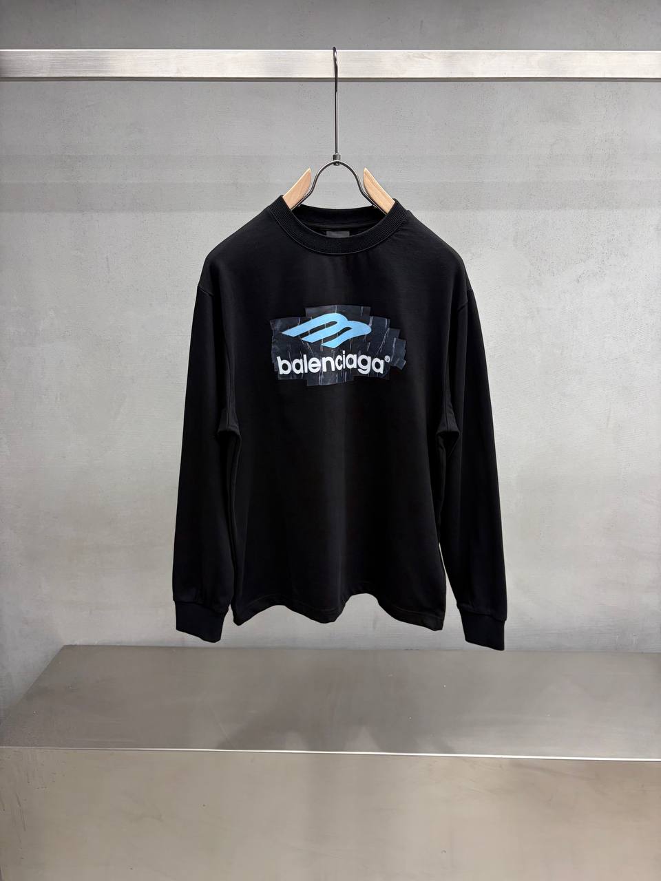 Balenciaga Sweatshirt 005