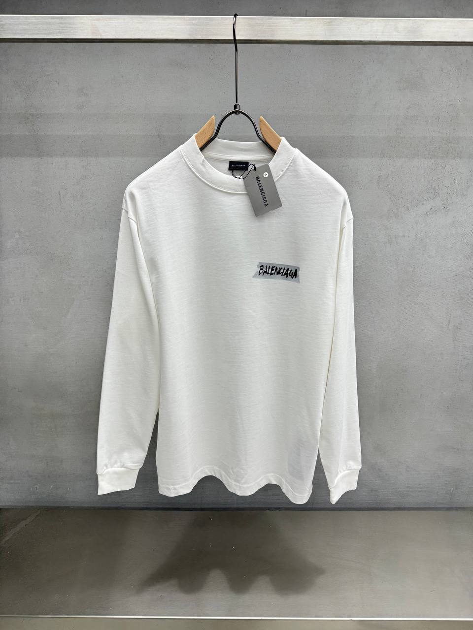 Balenciaga Sweatshirt 002