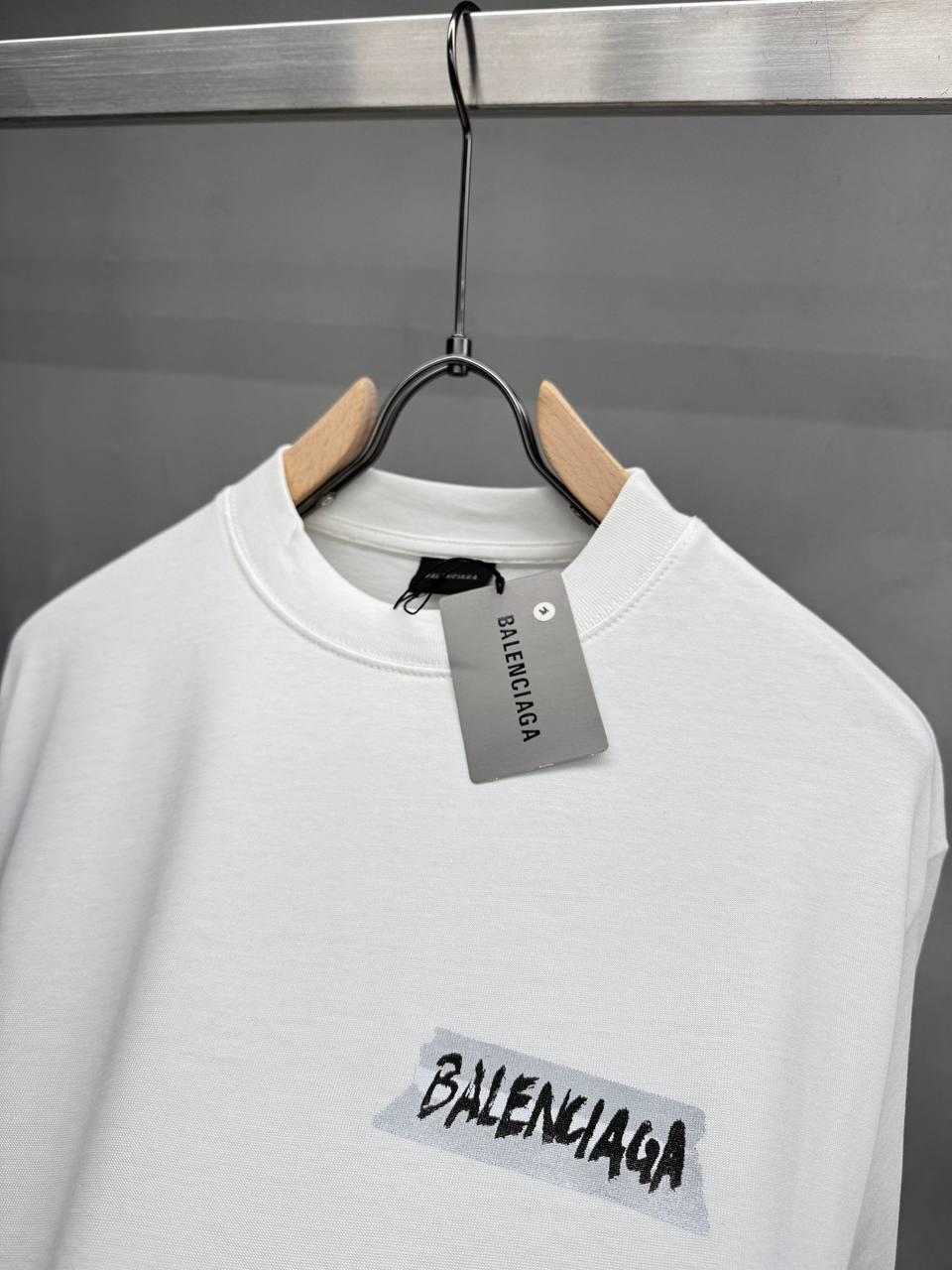 Balenciaga Sweatshirt 002