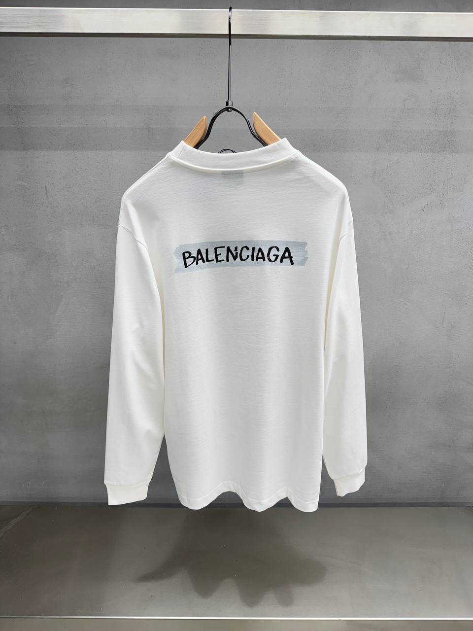 Balenciaga Sweatshirt 002