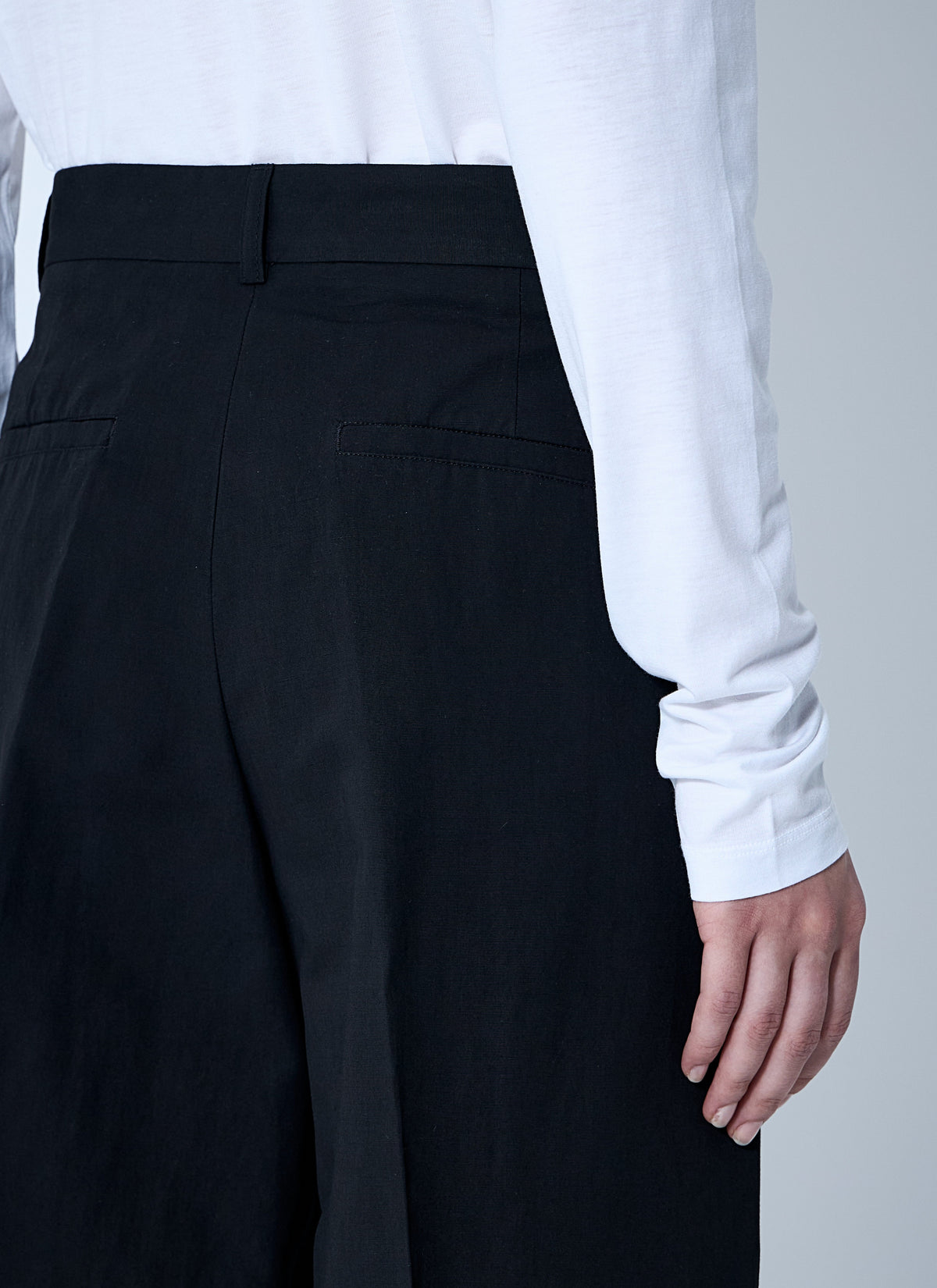 Toteme Women Tailored Shorts