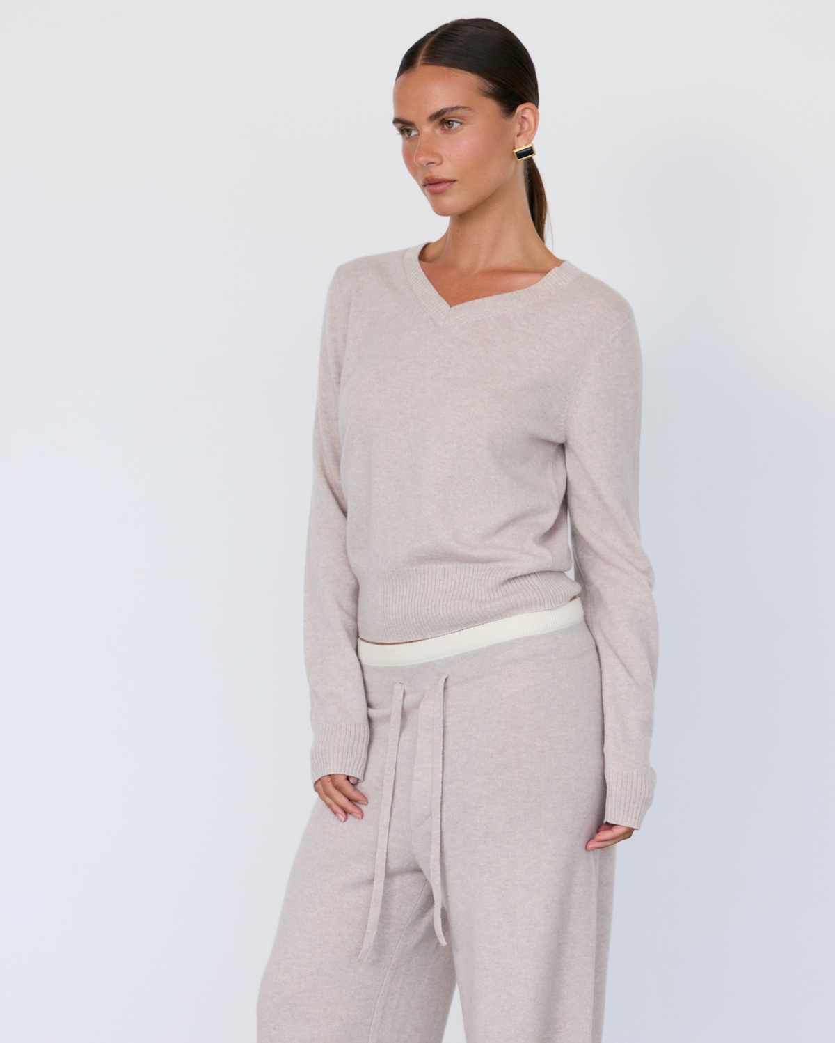 Tove V-Neck Sweater - JUSTLUXURY